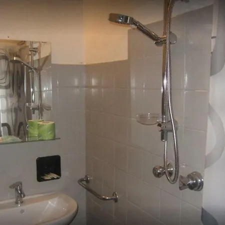 Stazione Motorhome 3* Bologna