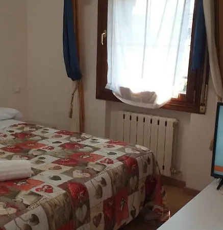 Stazione Motorhome 3* Bologna