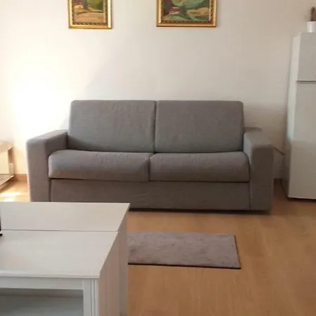 Bed & Breakfast Stazione Motorhome 3*