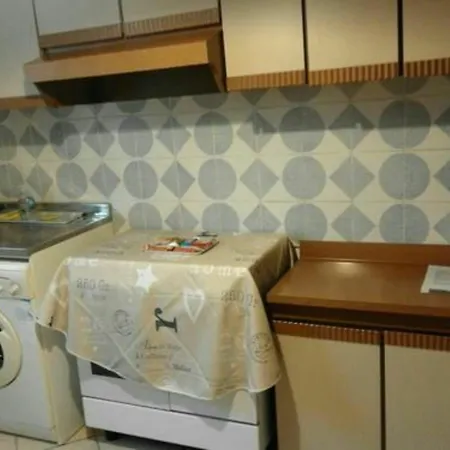 Alojamento de Acomodação e Pequeno-almoço Stazione Motorhome 3*